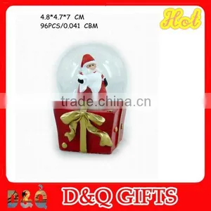 Poly Resin Snow Globe for Home Decoration thumbnail-2