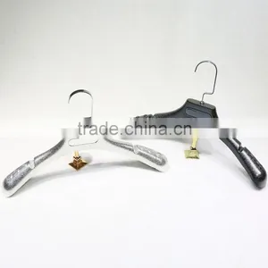 Laundry Plastic Hanger for Wet Clothes for Display thumbnail-1