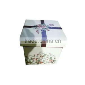 Unique Elegant Large Cake Box Packaging thumbnail-1