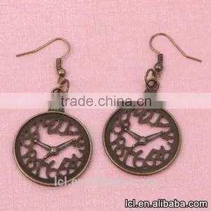 Cheap Fashion Imitation Jewelry Steampunk Clock Imitation Gold Earrings Party Dress New Made in China Yiwu thumbnail-1