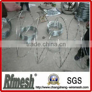Electro Galvanized Barbed Iron Wire thumbnail-1