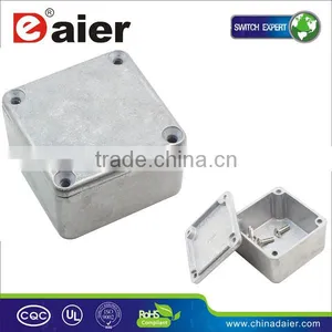 1590LB Small Diecast Aluminum Enclosures Hammond thumbnail-1