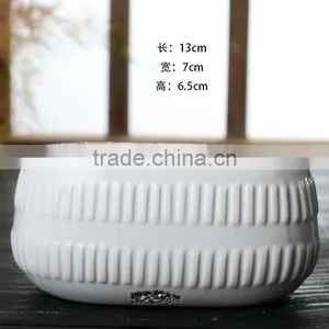 New Design Succulent Samll White Ceramic Flower Pots Wholesale thumbnail-5