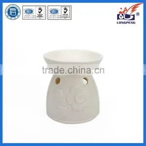 2016 Eco-Friendly Elegant White Hollow Ceramic Essential Oil Burner thumbnail-1