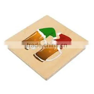 2017 Color Painted Wood Coaster With Santa Hat Made in China thumbnail-1