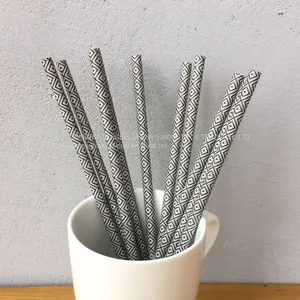 Black Checkered Drinking Paper Straws thumbnail-1