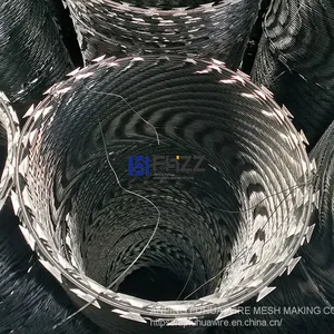 Security Concertina Bto-22 Made of Galvanized Steel 30cm Diameter Razor Wire thumbnail-3
