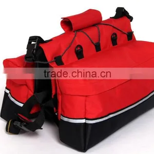 High-end Eco-friendly 1680D Polyester Dog Saddle Backpack Bag, Pet Travel Bag thumbnail-2