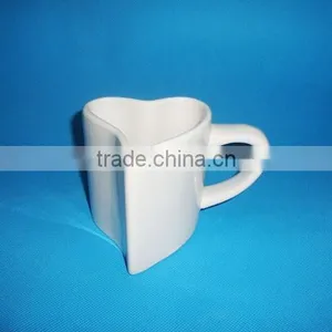 Amazing Heart Shaped Couple Mugs, Porcelain Couple Mug With OEM Design thumbnail-6