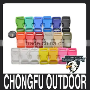 Curved Plastic Buckle for Camping Equipment thumbnail-1