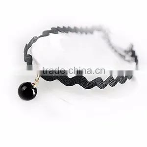 Vintage Punk Short Black Lace Velvet Choker Necklace for Women thumbnail-2