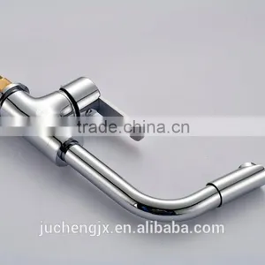 Low Lead Sink Faucet thumbnail-2
