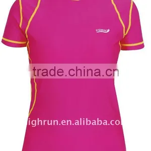 Ladies Hot Pink Short Sleeve Sun Protection SPF50+ Bjj Rash Guard for Wholesale thumbnail-1