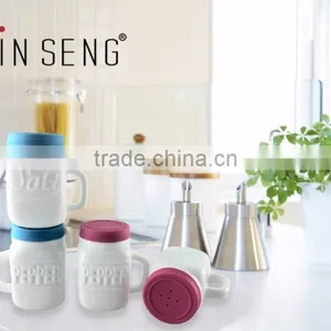 High Quality Spice Dispenser White Ceramic Spice Jar thumbnail-1