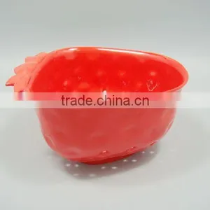 Red Color Strawberry Shaped Melamine Colander thumbnail-2