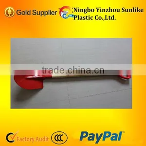 D Type Plastic Round Shovel thumbnail-1