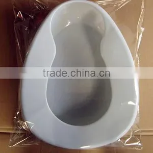 Medical Plastic Fractured Patient Bedpan With Cover thumbnail-3