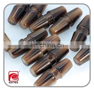 2017 Year Factory Customized Barrel 4CM - -5CM Shinny Brown Or Coffee Color Resin Polyester Toggle Has One Hole In The Milddle thumbnail-4