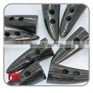 Fashion Garments Use Cattle Natural Horn Toggle Buttons,Resin/Plastic Material Toggle Button for Coats thumbnail-1