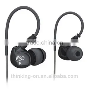 Water-proof Bluetooth In-ear Wireless Bluetooth In-ear Headphones Earphones Ear Bugs for Sport for Gym thumbnail-3