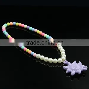 KIds Spring Color Acrylic Beads T Letter Necklace thumbnail-3
