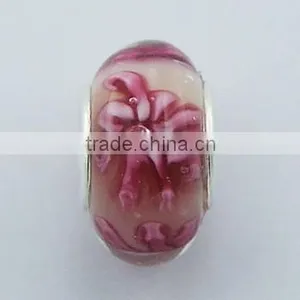 Vibrant Pink Flowers In Transparent Murano Glass Bead thumbnail-1
