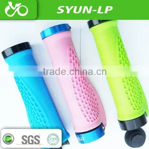 Ergonomic Design Fat Rubber Handle Grilps Cnc Aluminum Aodised End Clamp Bike Grips TPR+PP Bike Grips thumbnail-1