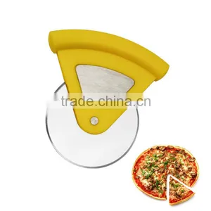 Stainless Steel Pizza Cutter Wheel With Cover thumbnail-2