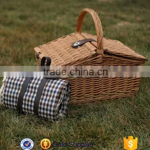 High Quality Willow Folding 2 Person Picnic Basket thumbnail-2