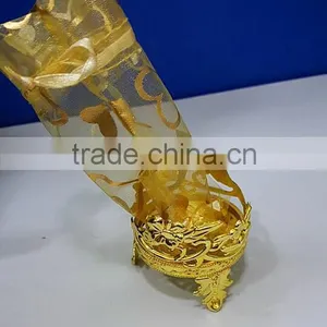 OEM and ODM Round Plastic Candy Packaging Gift Box for Wedding thumbnail-6