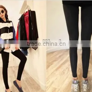 Ladies Leggings Sex Photo 2014 , Black And White Stripe Leggings thumbnail-2