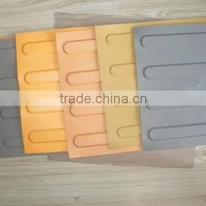 Large Plastic Bathroom Footpath Tile thumbnail-5