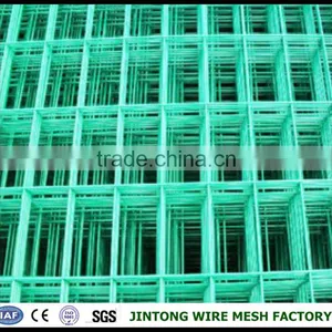 Factory Sale PVC Coated Euro Welded Fence for Railway thumbnail-3