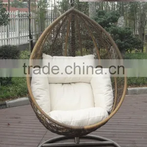 Rattan Hanging Egg Chair thumbnail-1