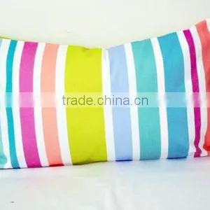 China Wholesale Home Decor Rainbow Striped Pillow Cover thumbnail-3
