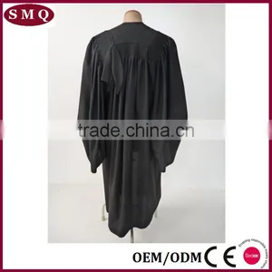 English Lawyer Robe With Classic Sleeves thumbnail-2