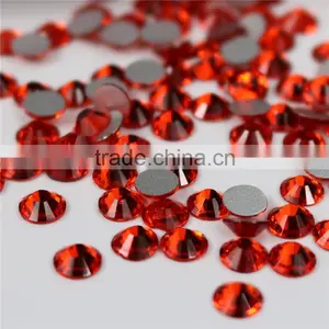 Top Quality Wholesale Peridot Flatback Style Hotfix Heat Rhinestone Transfer for Bags Saree Weddingdress thumbnail-4