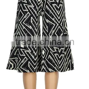 LADY'S KNITTED CAPRIS thumbnail-1