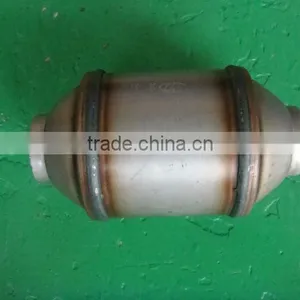 2.25" High Hi Flow Oval Universal Performance Cat Catalytic Converter thumbnail-1