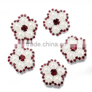 Yiwu Factory Price Beautiful Rhinestone Buttons, Flower Red And White Color Rhinestone Buttons, thumbnail-1