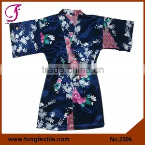2306 Wholesale Children Peacock Pattern Satin Robe thumbnail-1