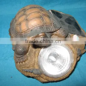 551833 CE ROHS Approval LED Solar Resin Light Garden Light thumbnail-2