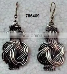 Indian Brass Metal Fashion Earring thumbnail-1