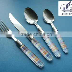 Cutlery With Plastic Handle thumbnail-1