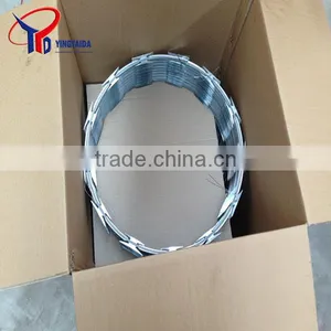 Plastic Barbed Wire 100m thumbnail-1