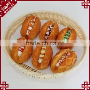 Graceful Weaved Round PP Rattan Bread Basket for Wholesale thumbnail-1