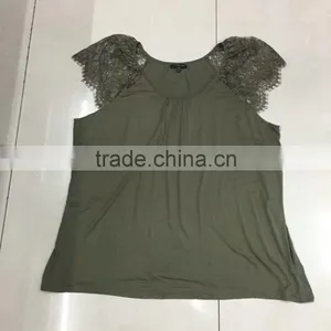 Women Amy Lace Fashion Sexy T-shirt thumbnail-1