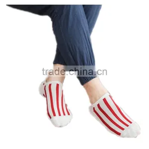 1 pc Sale Hot Sale 80% Cotton and 20% Polyester Mixed Seasons Chino Suppliers Men Striped Boat Socks thumbnail-2
