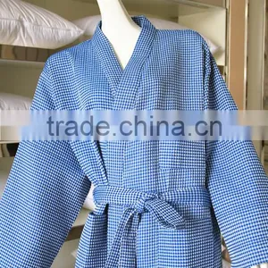 Yarn Dyed Waffle Bathrobe,factory Wholesale Bathrobe for Four Season Hotel,cotton/polyester Waffle Bathrobe thumbnail-3
