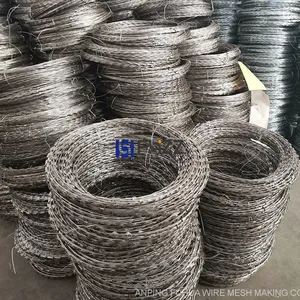 Full Stainless Steel 304 Diameter 450mm Concertina Medium Barbed Tape BTO-22 Razor Wire thumbnail-1